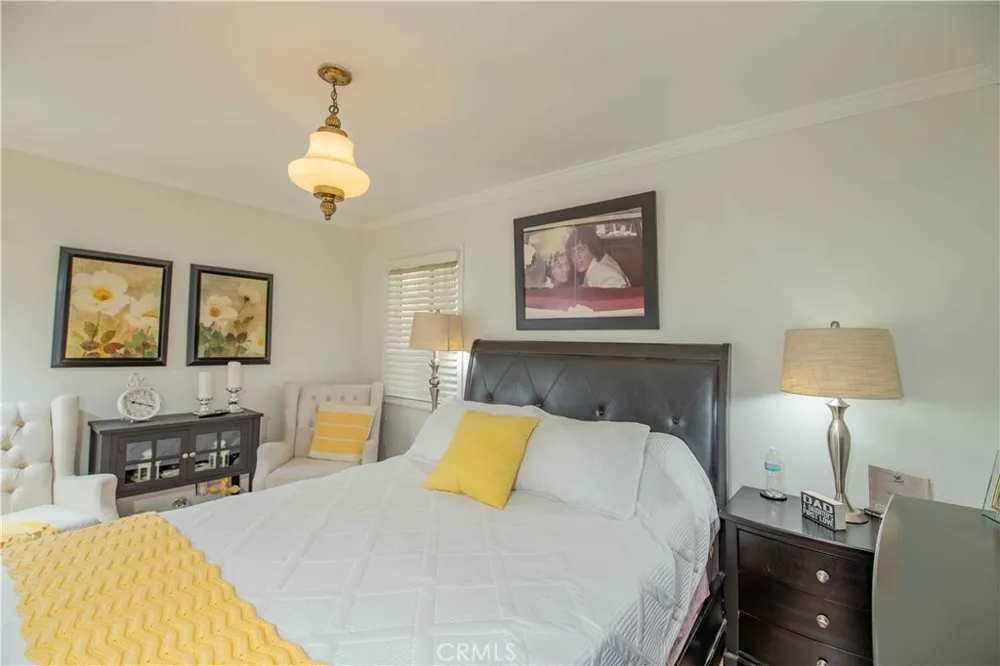 13055 Shenley Sylmar, CA 91342