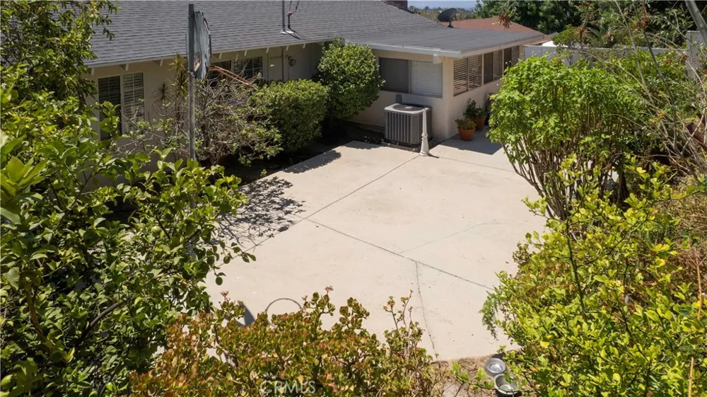 13055 Shenley Sylmar, CA 91342