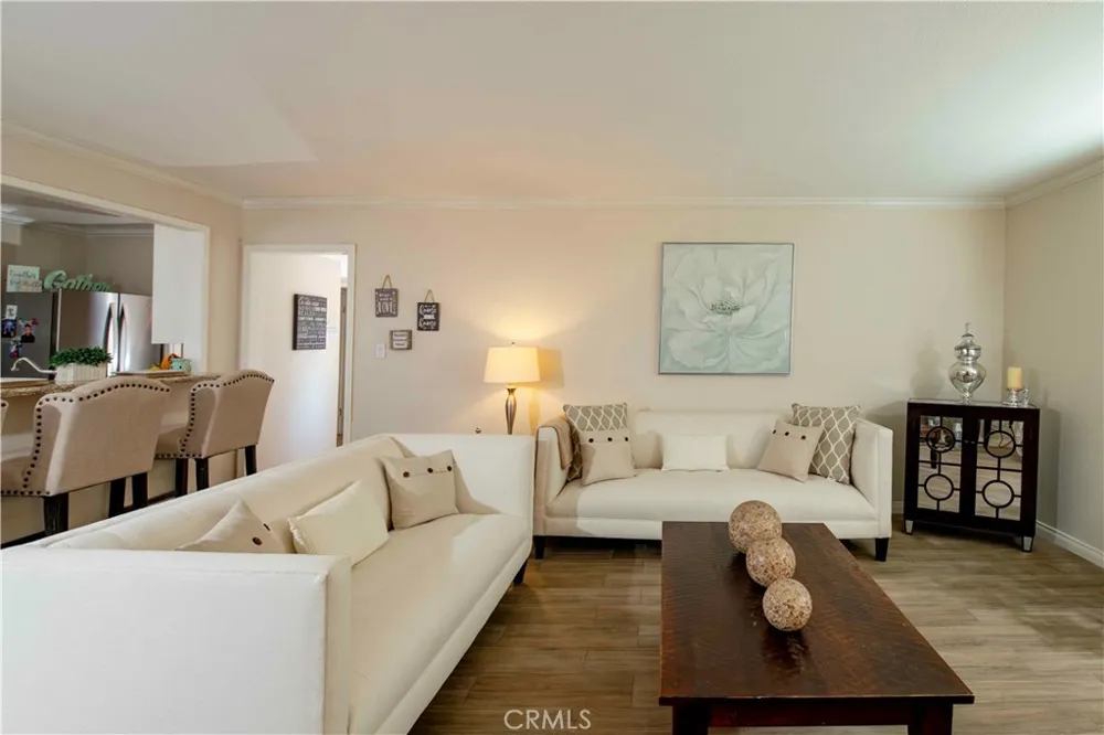 13055 Shenley Sylmar, CA 91342