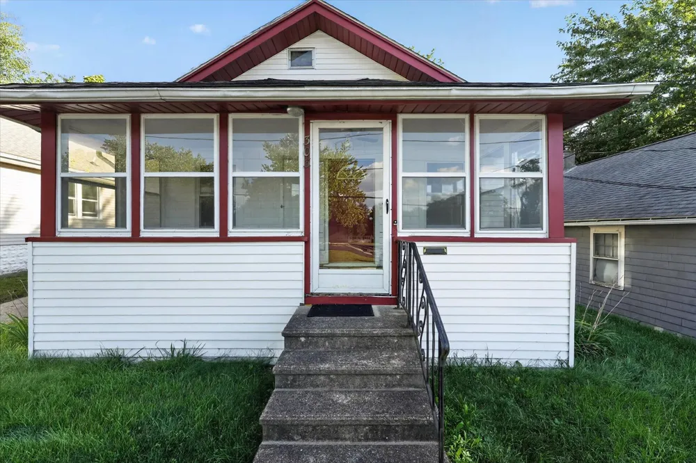 303 E Prospect Street Jackson, MI 49203