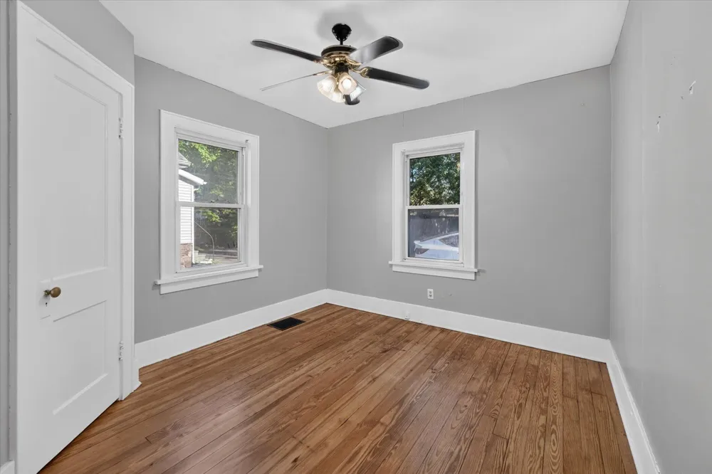 303 E Prospect Street Jackson, MI 49203