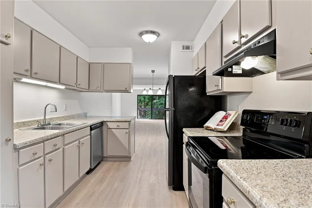 1510 Benjamin Parkway #E Greensboro, NC 27408