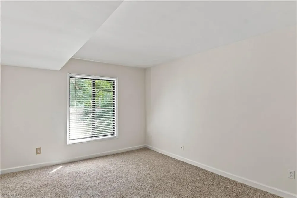 1510 Benjamin Parkway #E Greensboro, NC 27408