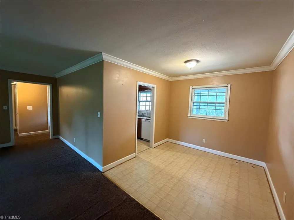 2958 Ramsgate Court Winston-Salem, NC 27106