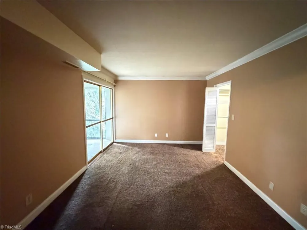 2958 Ramsgate Court Winston-Salem, NC 27106