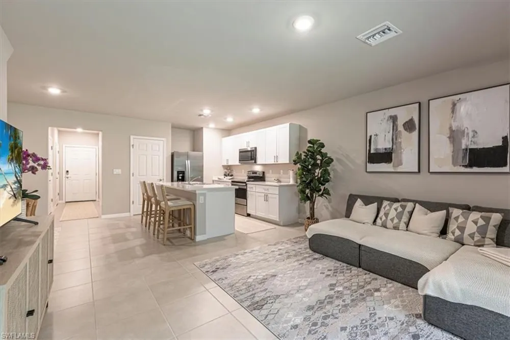 15457 Wildflower Circle Naples, FL 34119