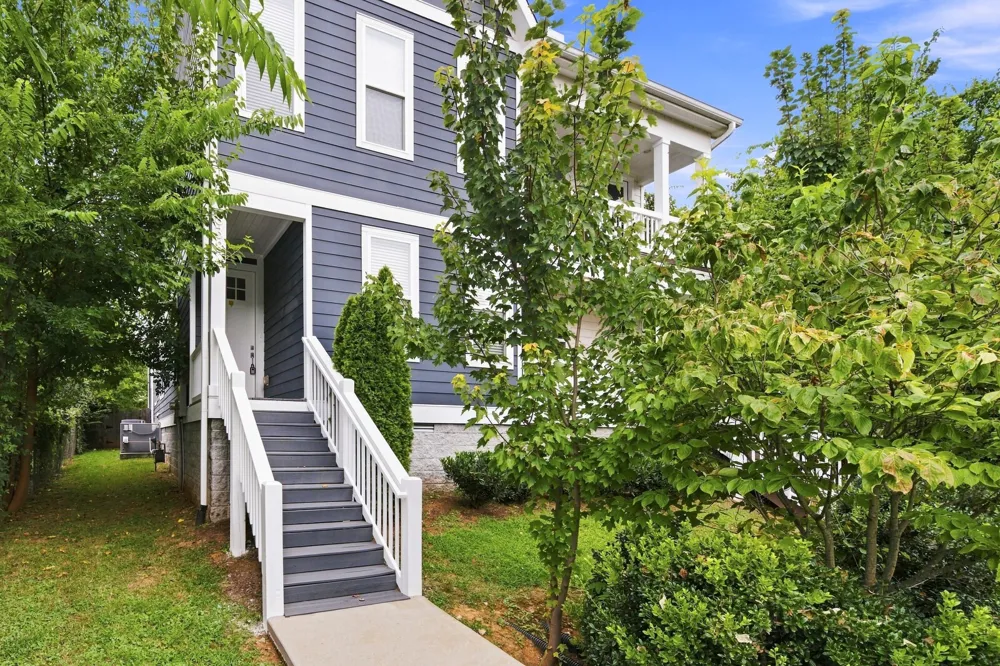838A Lischey Ave Nashville, TN 37207