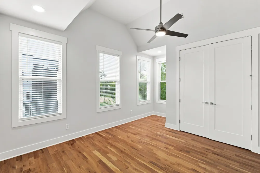 838A Lischey Ave Nashville, TN 37207