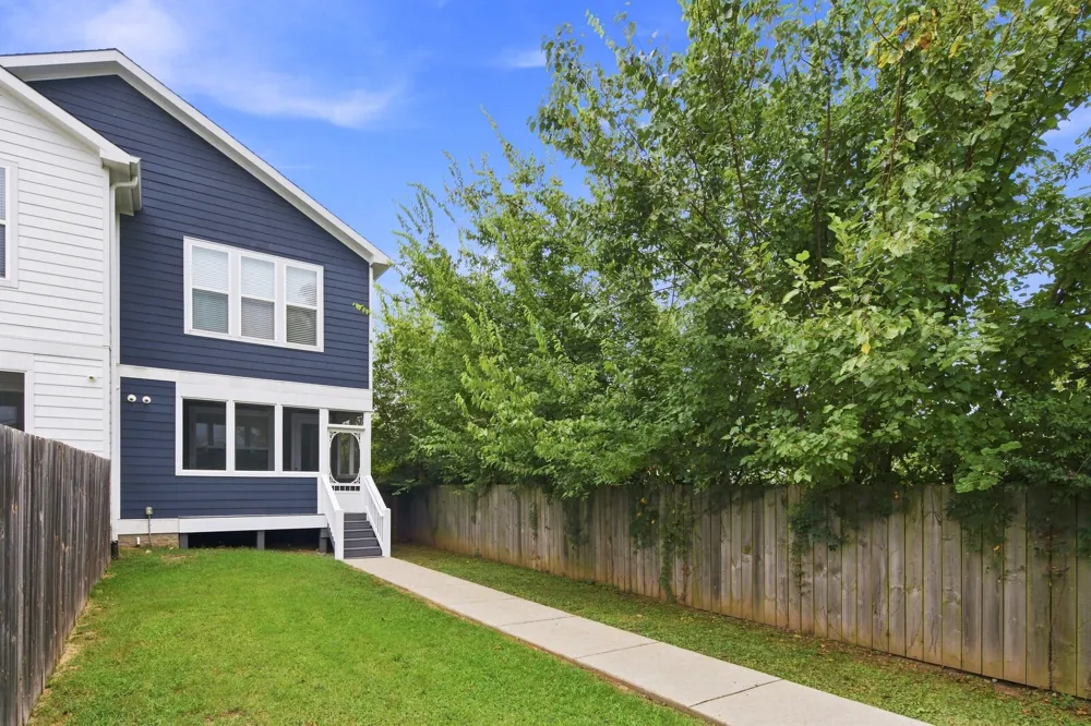 838A Lischey Ave Nashville, TN 37207
