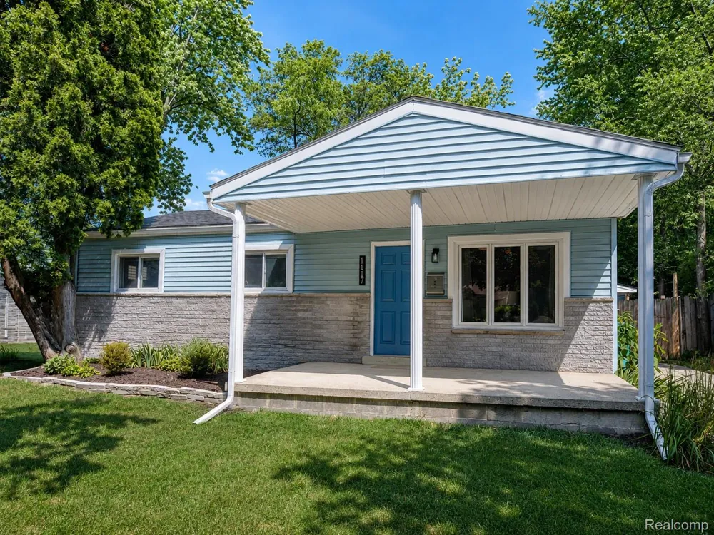 1117 Lexington Parkway Ypsilanti Charter Township, MI 48198