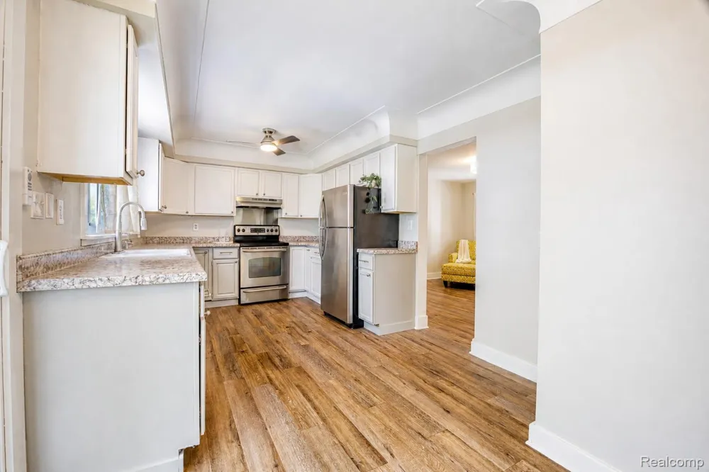 1117 Lexington Parkway Ypsilanti Charter Township, MI 48198