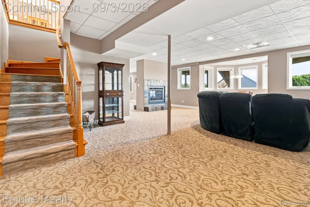 9217 Mirage Lake Drive York Charter Township, MI 48160