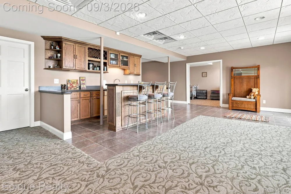9217 Mirage Lake Drive York Charter Township, MI 48160