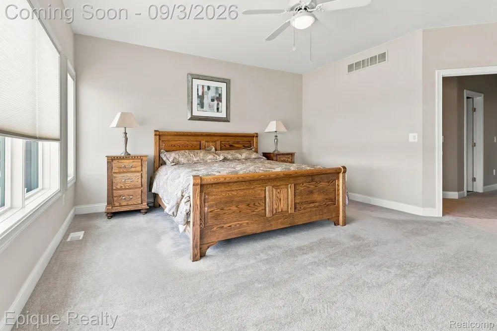 9217 Mirage Lake Drive York Charter Township, MI 48160