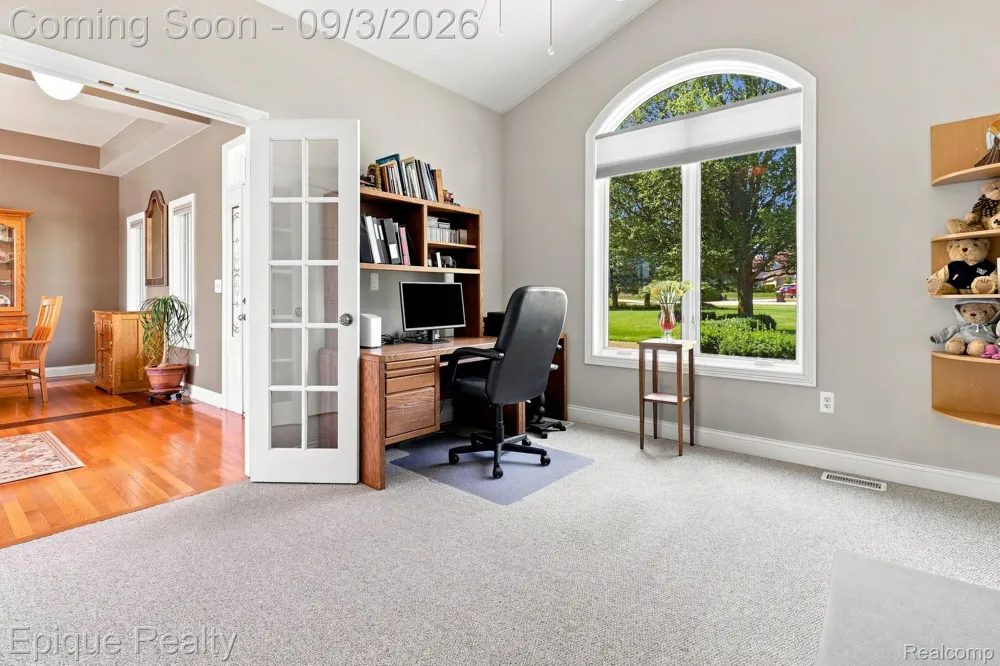 9217 Mirage Lake Drive York Charter Township, MI 48160