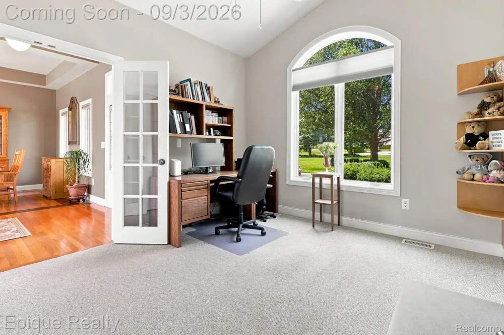 9217 Mirage Lake Drive York Charter Township, MI 48160
