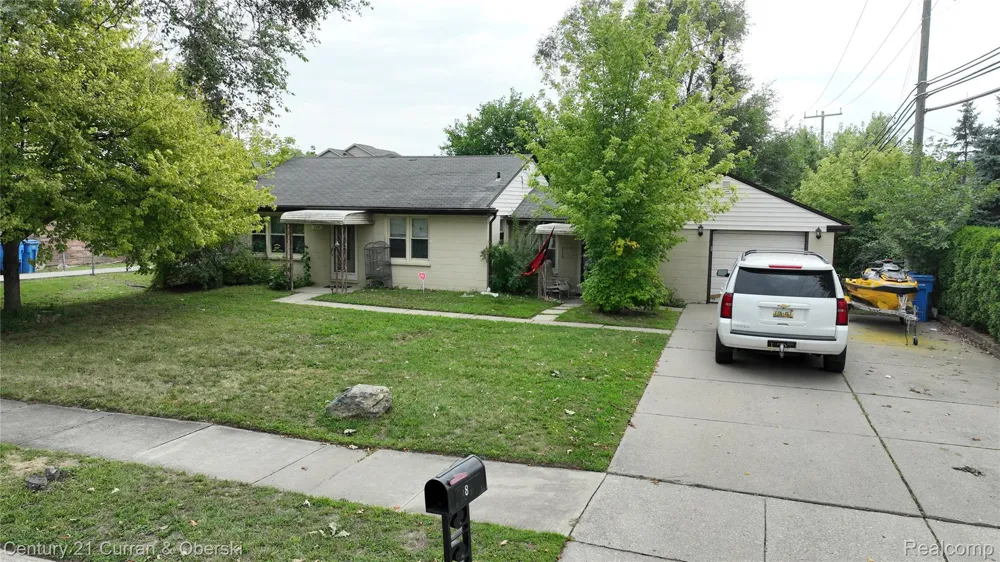 148 Rosemary Street Dearborn Heights City, MI 48127