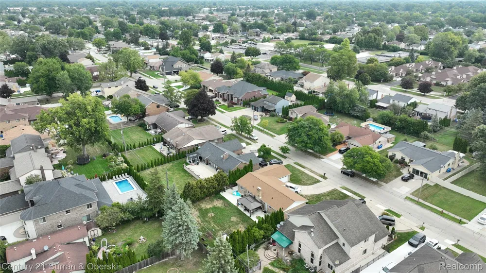 148 Rosemary Street Dearborn Heights City, MI 48127