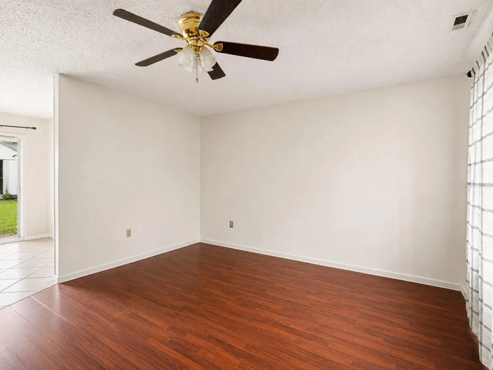 627 DUNCAN CIRCLE W Auburndale, FL 33823