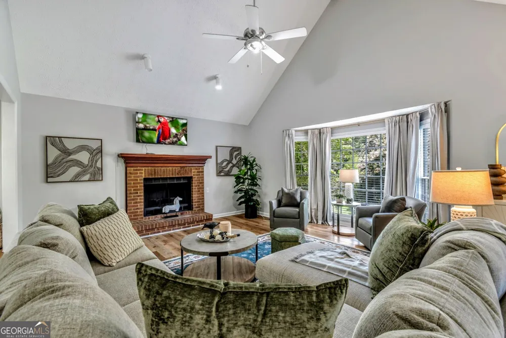 2192 Chartwell DR Marietta, GA 30066