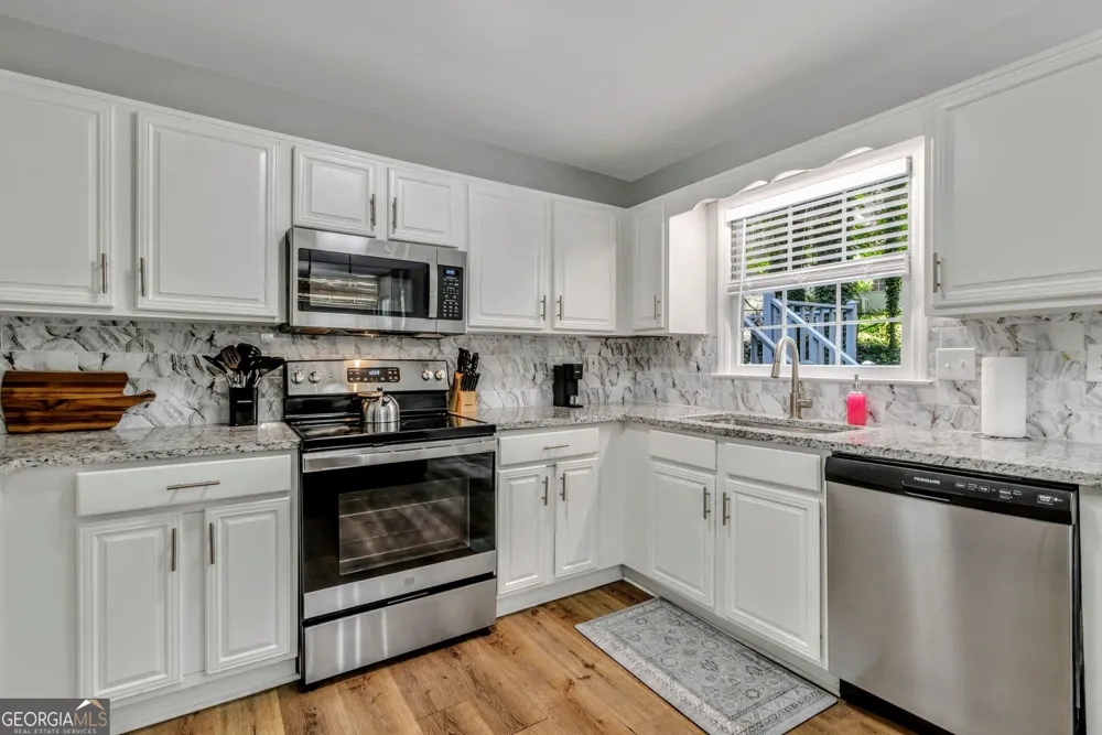 2192 Chartwell DR Marietta, GA 30066
