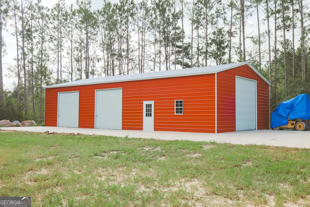 7213 Albany HWY Millwood, GA 31552