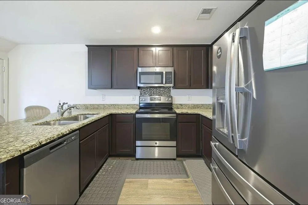 3274 Stonewall LN South Fulton, GA 30349