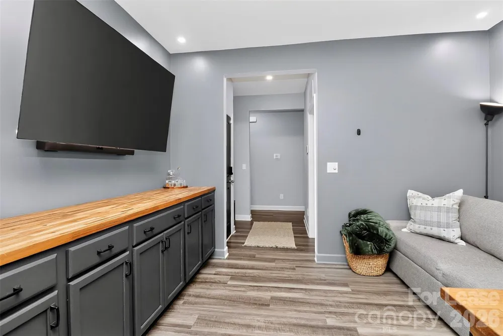4514 Bright Road Charlotte, NC 28214