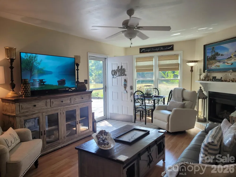 2200 6th Street NW #3B Hickory, NC 28601