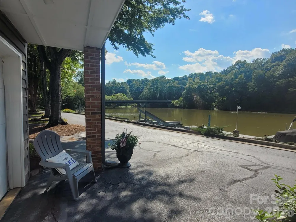 2200 6th Street NW #3B Hickory, NC 28601