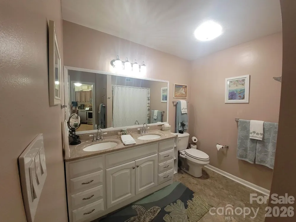 2200 6th Street NW #3B Hickory, NC 28601