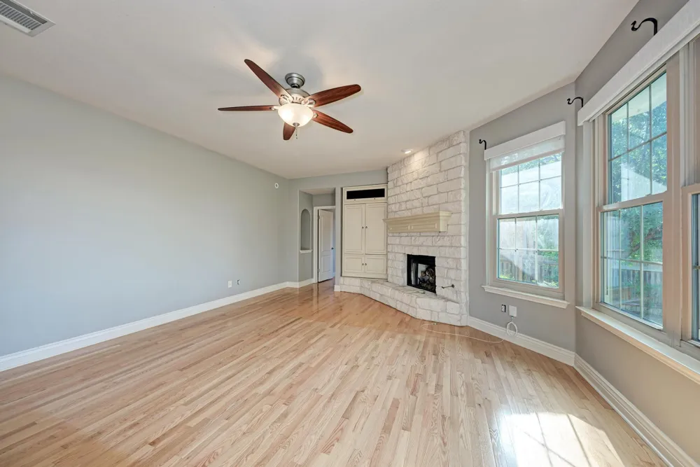 906 Antelope Ridge Cedar Park, TX 78613