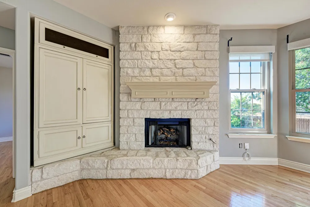 906 Antelope Ridge Cedar Park, TX 78613