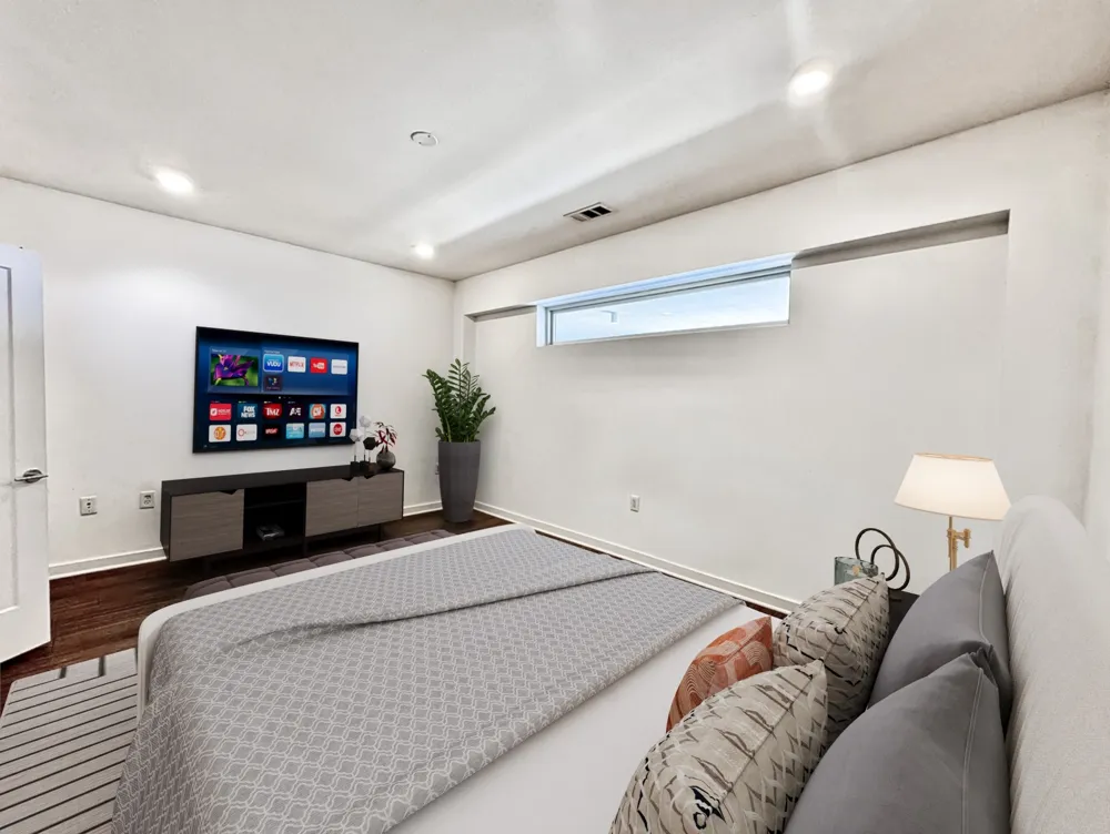 4361 S Congress Avenue #603 Austin, TX 78745