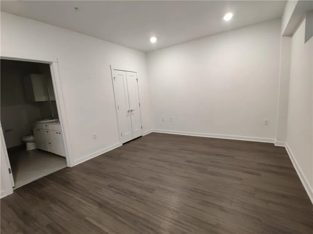 4361 S Congress Avenue #603 Austin, TX 78745