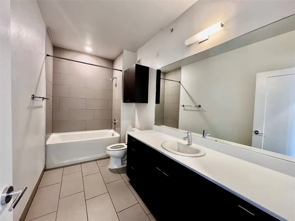 4361 S Congress Avenue #603 Austin, TX 78745