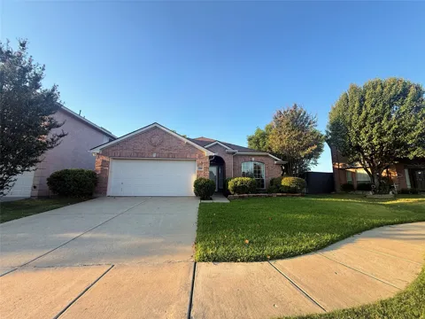 5016 San Jacinto Drive