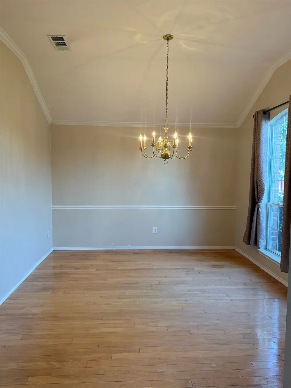 5016 San Jacinto Drive Haltom City, TX 76137