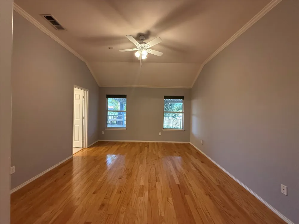 5016 San Jacinto Drive Haltom City, TX 76137