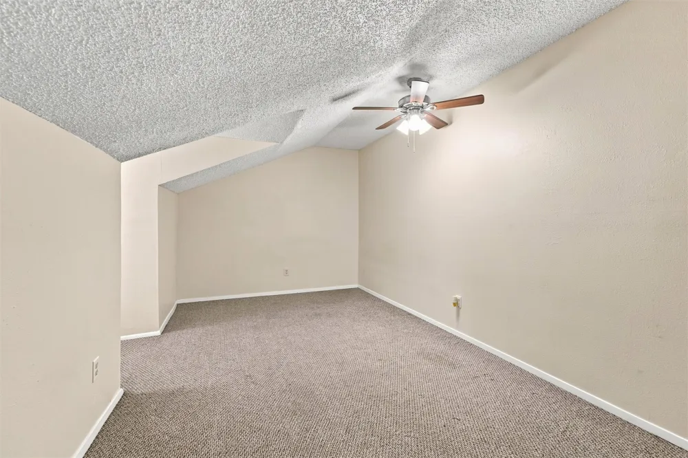 410 W Franklin Street #10 Waxahachie, TX 75165