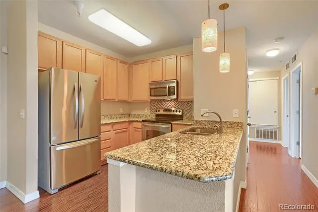 804 Summer Hawk Drive #4203 Longmont, CO 80504
