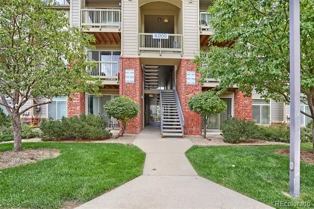 804 Summer Hawk Drive #4203 Longmont, CO 80504
