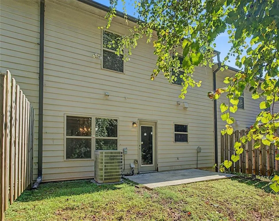 1305 Bridge Peak Lane Norcross, GA 30093