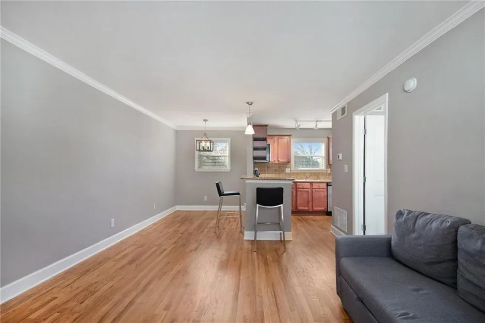 48 Peachtree Avenue #324 Atlanta, GA 30305