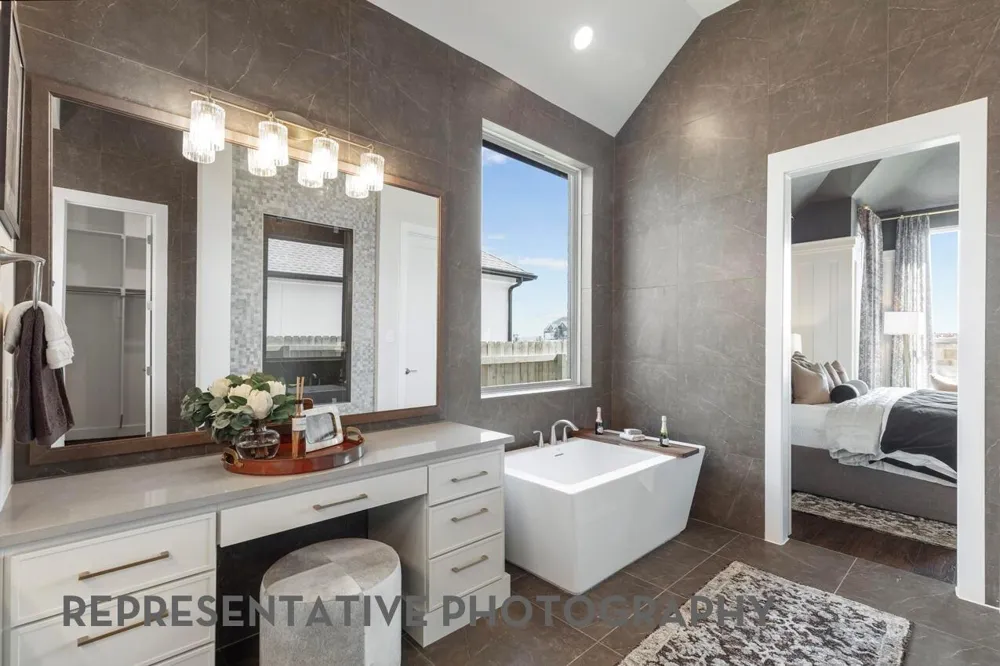 922 Groundwater Way League City, TX 77546