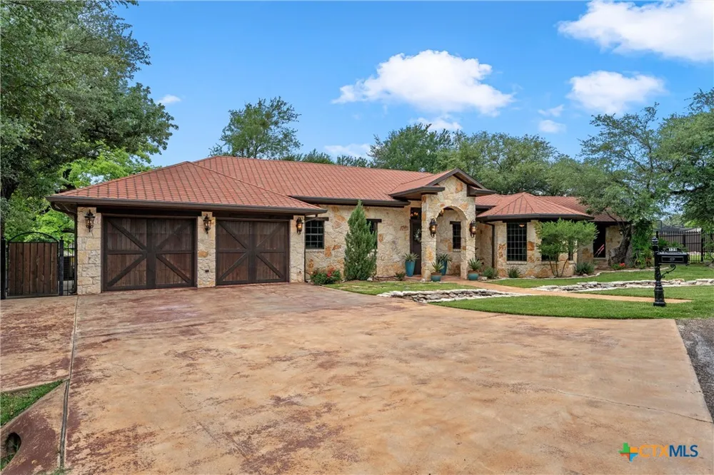 139 Silver Valley Waco, TX 76705