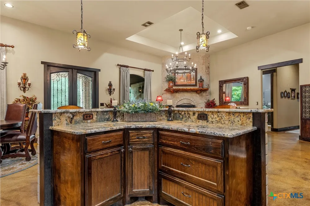 139 Silver Valley Waco, TX 76705