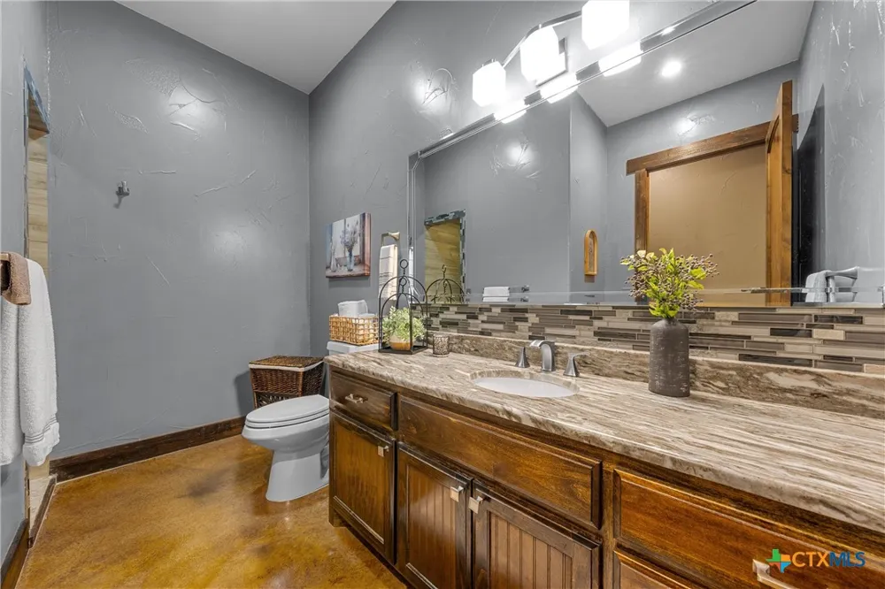 139 Silver Valley Waco, TX 76705