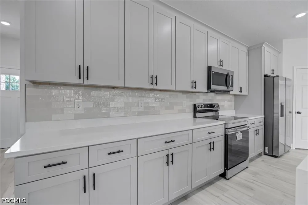 Monza Drive Sebring, FL 33872