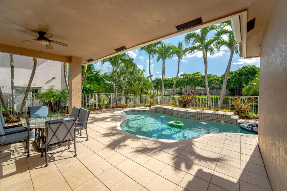 5649 NW 106TH WAY Coral Springs, FL 33076